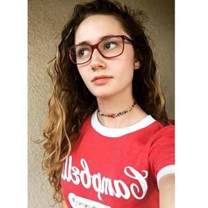 Meet your Posher, Meredith