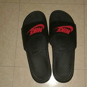 Nike slides