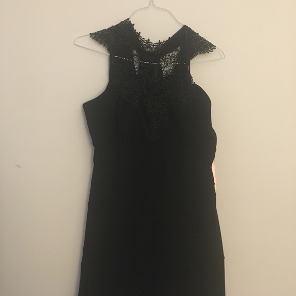 Lace detail black dress - Picture 1 of 2