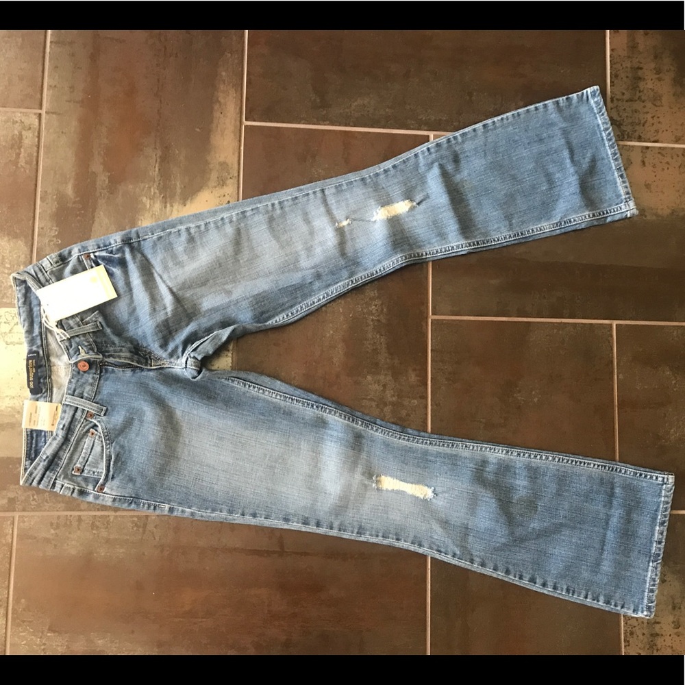 Levi's 524 Boot Cut Too Superlow Jeans Medium