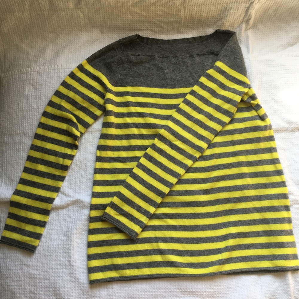 GAP boat neck sweater grey and yellow stripes