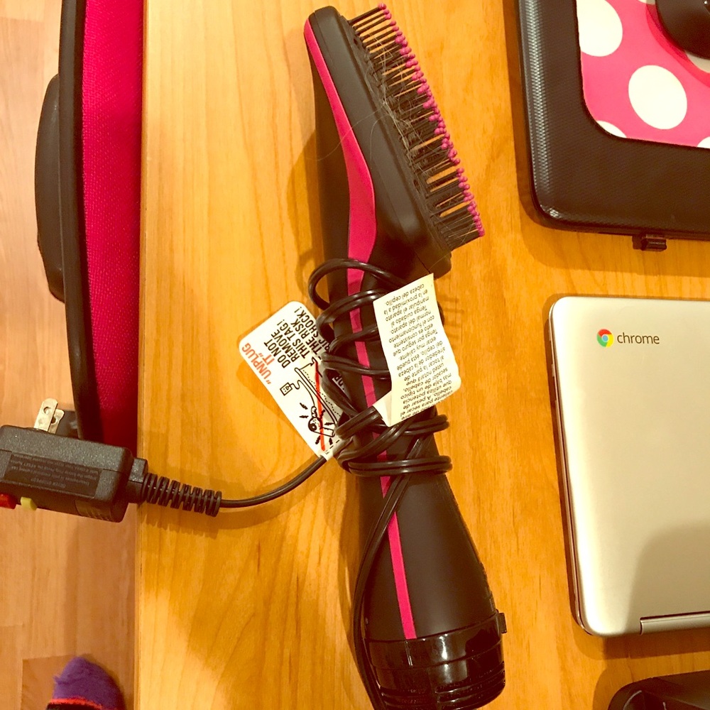 Blow dryer