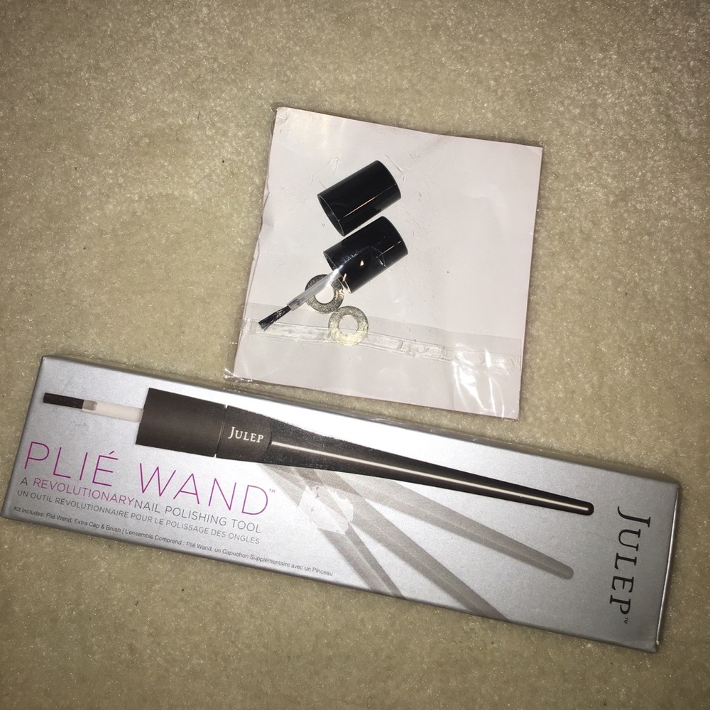 Julep Plié Wand with Extra Attachment