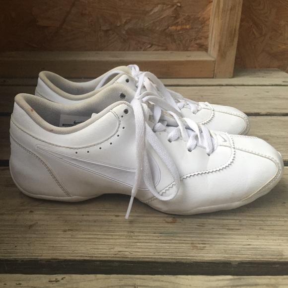 Nike Cheer Unite - Picture 2 of 8