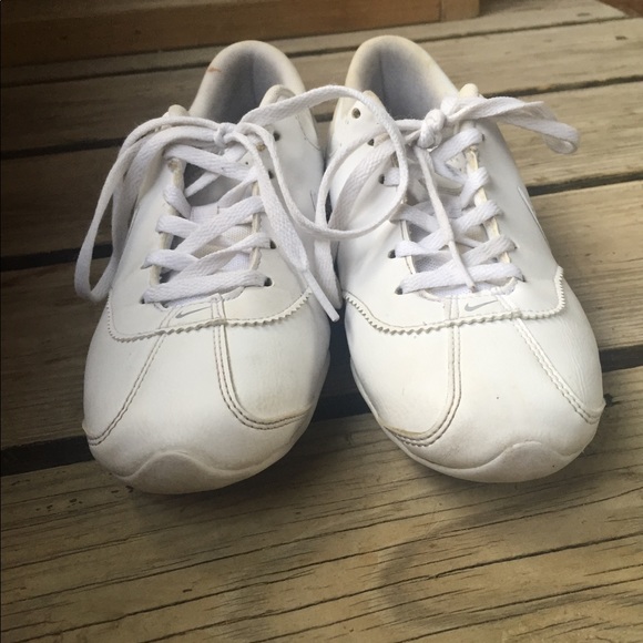 Nike Cheer Unite - Picture 3 of 8