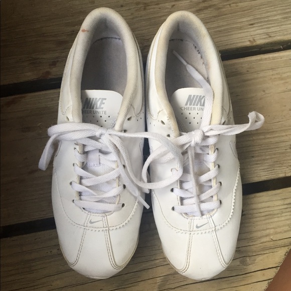 Nike Cheer Unite - Picture 4 of 8