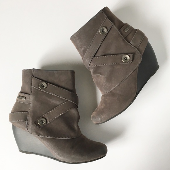 blowfish grey ankle boots