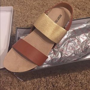 Secret celebrity sandals size 7