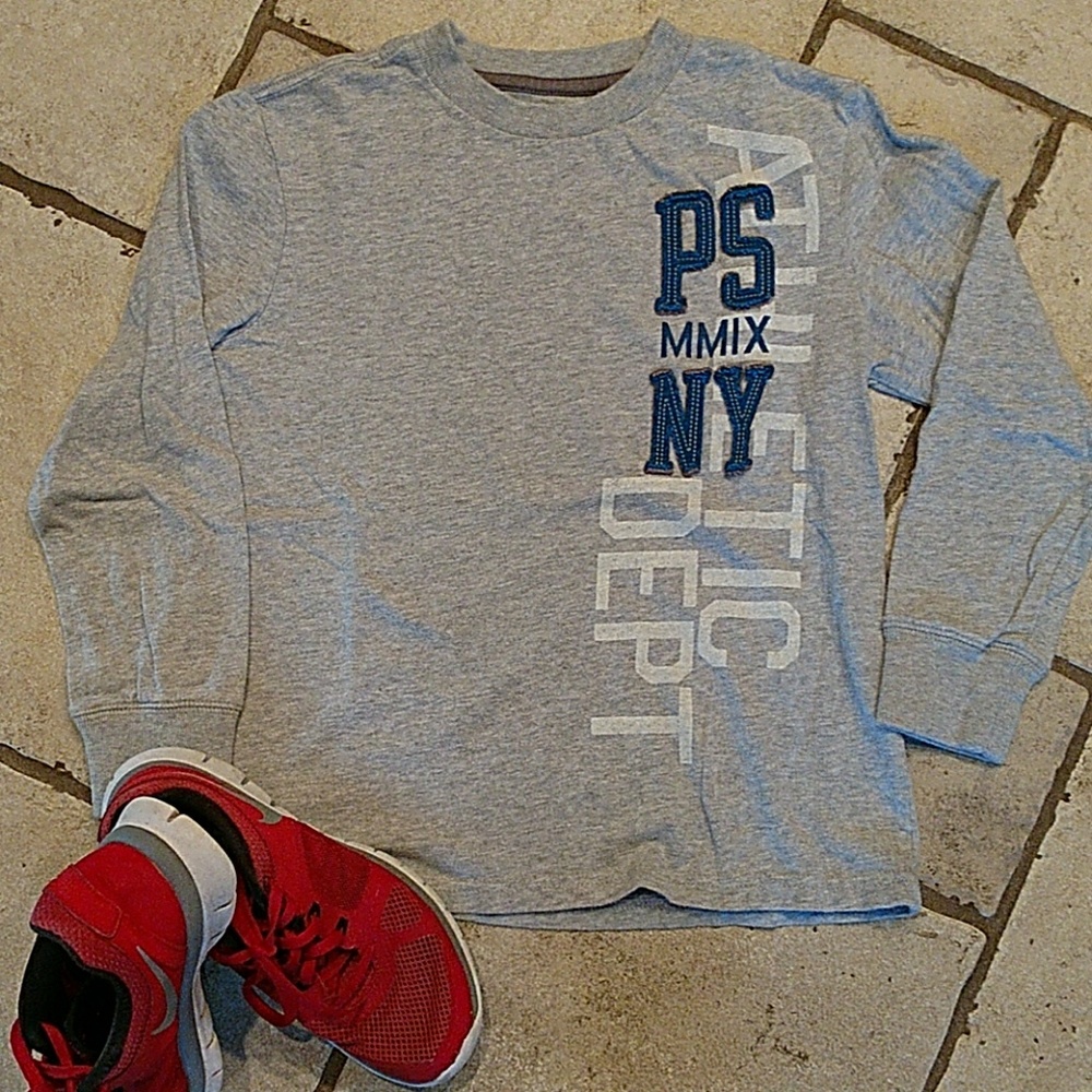 Boys p.s.  Aero long sleeve T.  Size 8