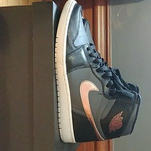 Air Jordan 1 Bronze Medal