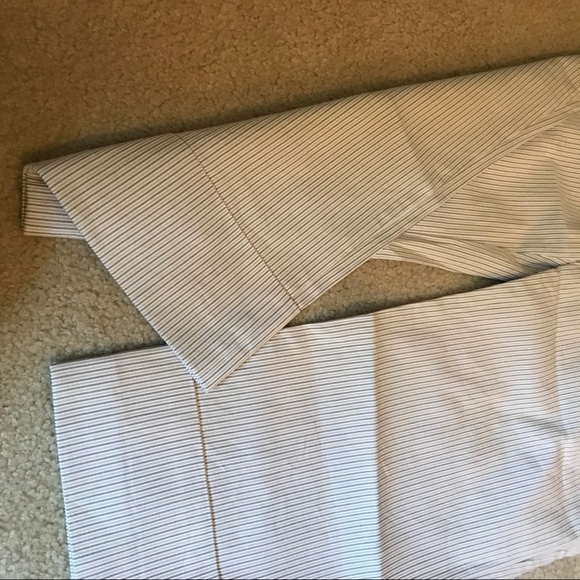 Sold! Striped crop pants - Picture 5 of 6