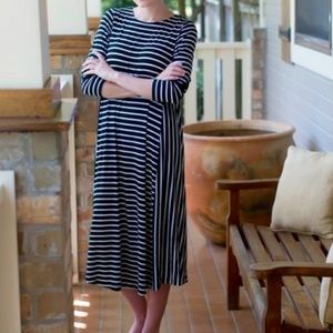 Dainty jewells white and navy stripe dress