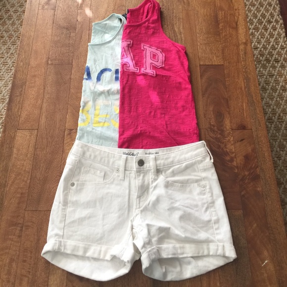 Girls Tanks - Picture 1 of 8