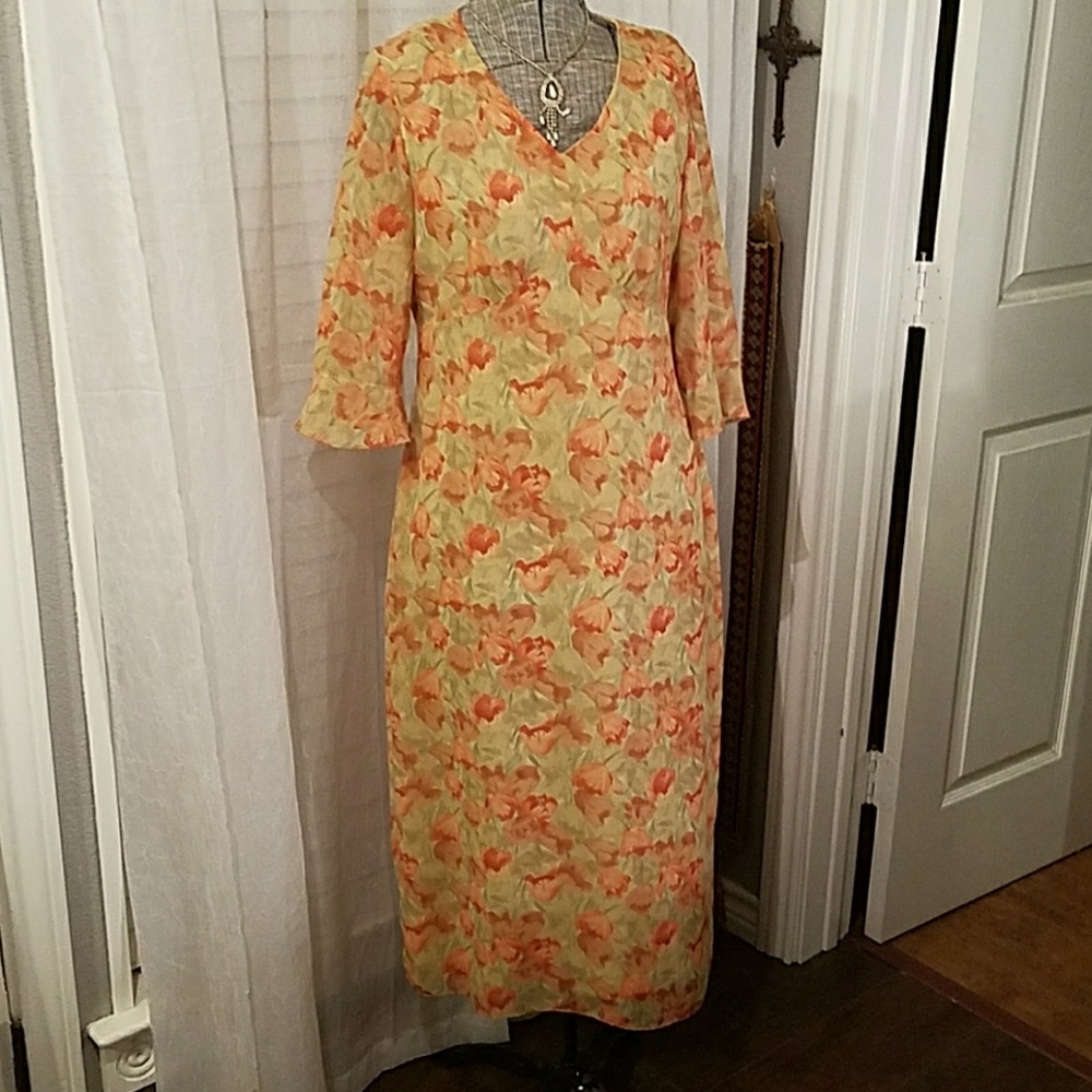Vintage floral garden dress