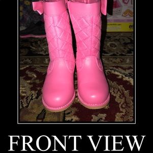 Never worn bubble gum pink boots Gymboree.