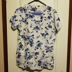 Scrub Works scrub top