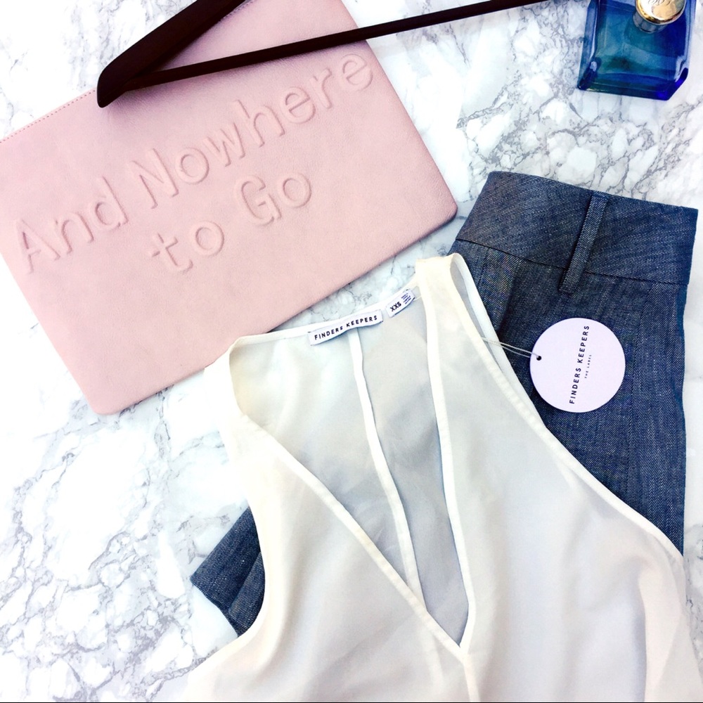 •Finders Keepers• Top