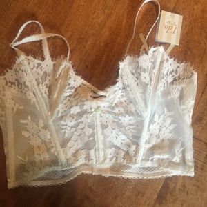 Beautiful VS size M.