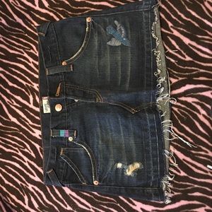 Short jean skirt