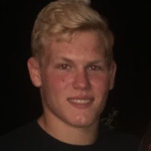 Meet your Posher, Clay