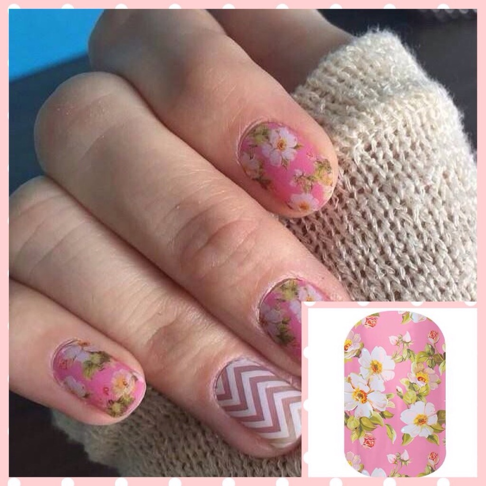 Jamberry Nail wrap April Host exclusive floral