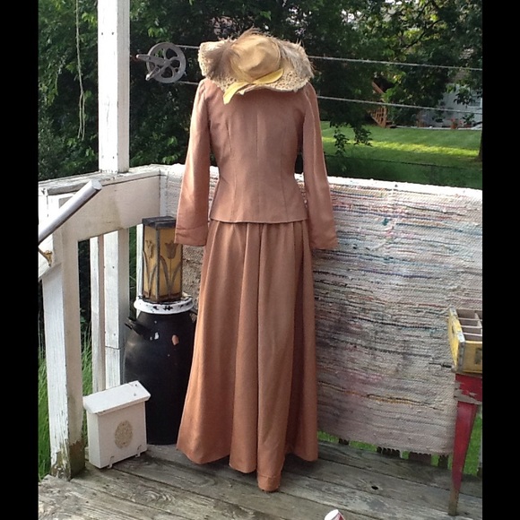 Vtg VICTORIAN Style Riding Skirt & Jacket - Picture 5 of 6
