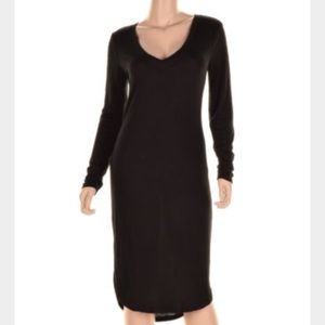 Bar III v-neck black midi sweater dress