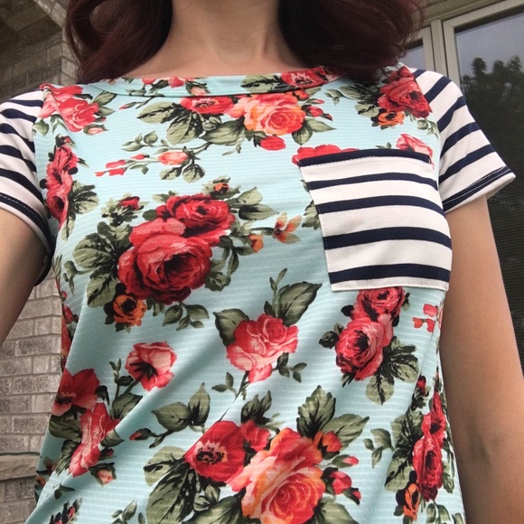 Floral Stripe Top - Picture 4 of 4