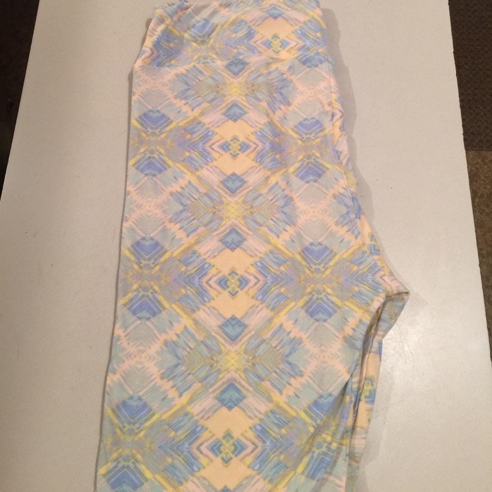 Lularoe leggings - Picture 1 of 1