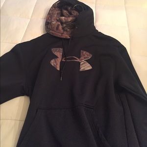 Under Armour Hoodie