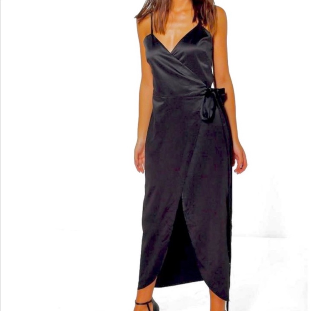 Silky wrap dress! Sz 4