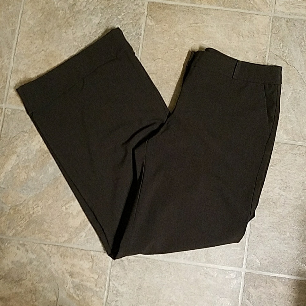 New York & Company stretch dark brown size 8
