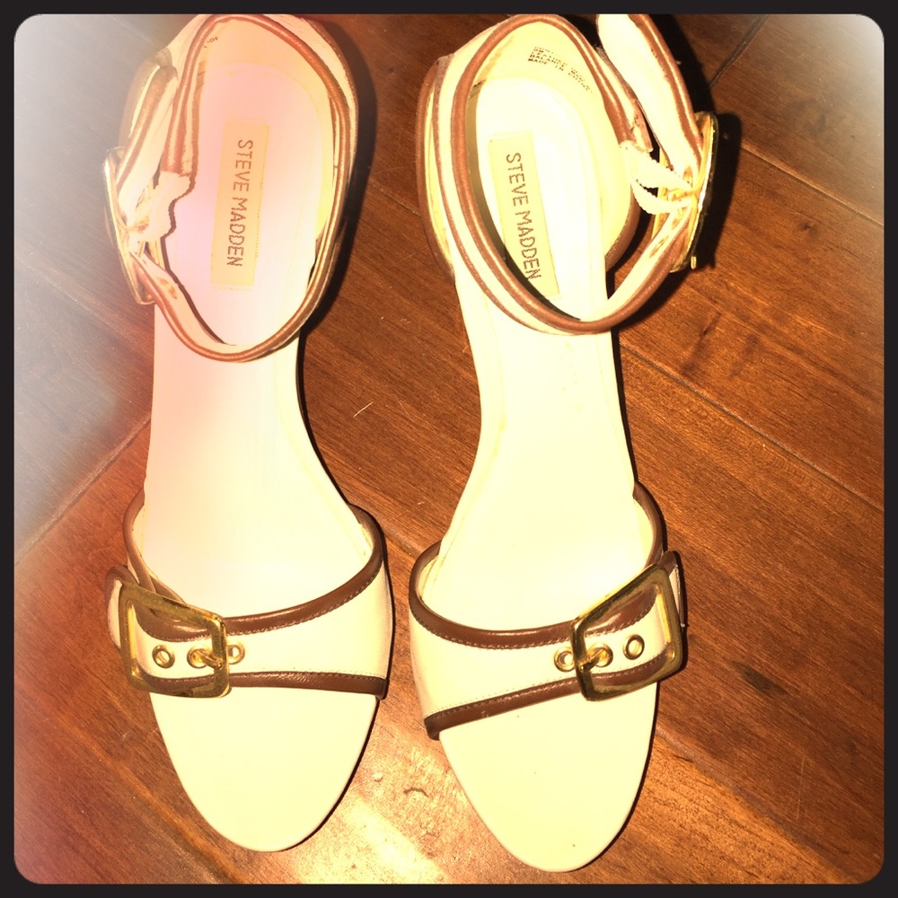 Platform Sandals Steve Madden worn once!