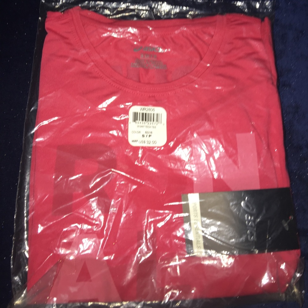 🆕ASICS Women's 24/7 Tech Tee - Picture 4 of 4