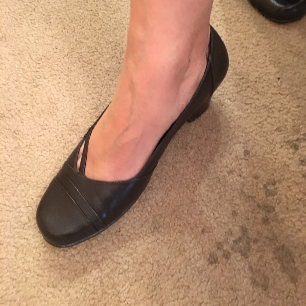 Clarks! Worn for work! 9 - Picture 6 of 8