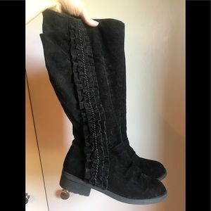 Torrid sz 8 wide calf black below knee boots
