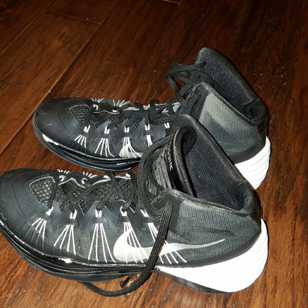 Nike hyperdunks 2013