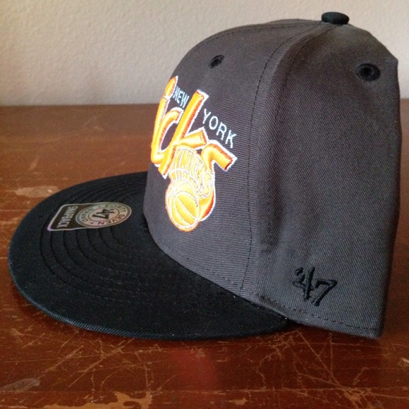 I am selling a New York Knicks SnapBack!!! - Picture 2 of 8