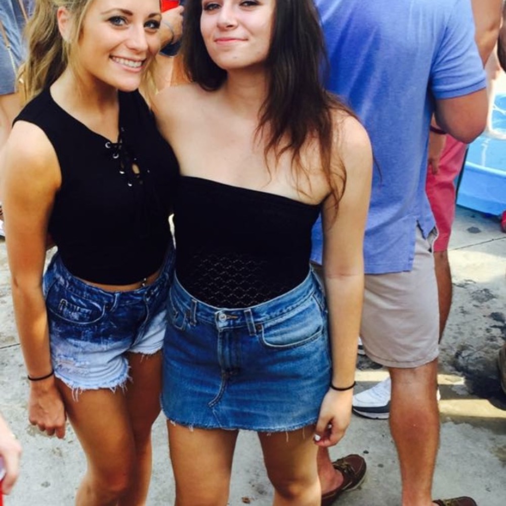 black lace up crop top