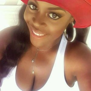 Meet your Posher, Stacey