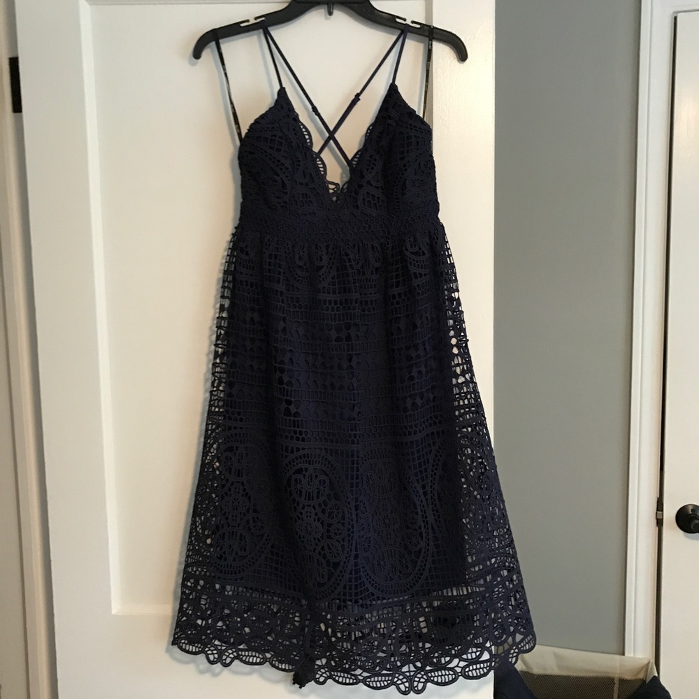 NWT Bardot tea length navy lace dress