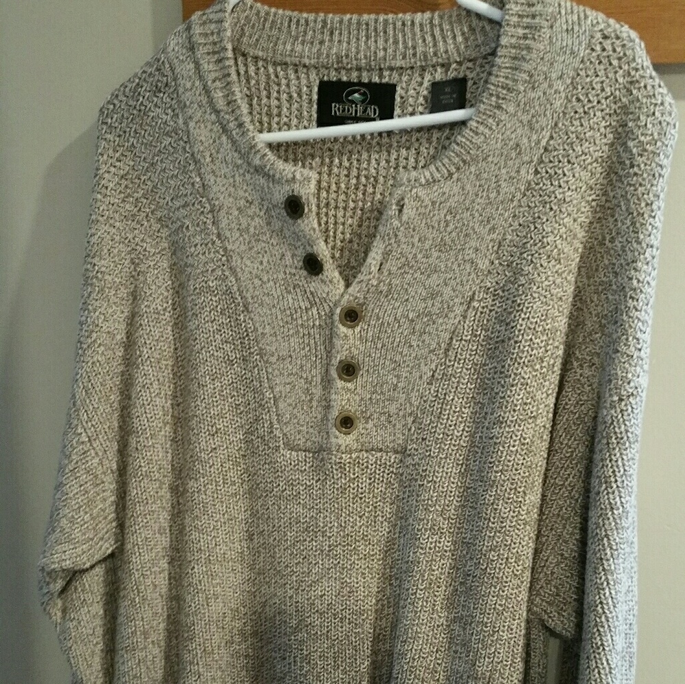 RedHead woven beige sweater