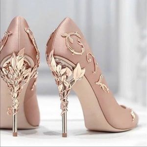 pumps pointed stiletto heel metal decoration