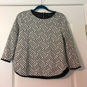 Fun work top or casual wear!