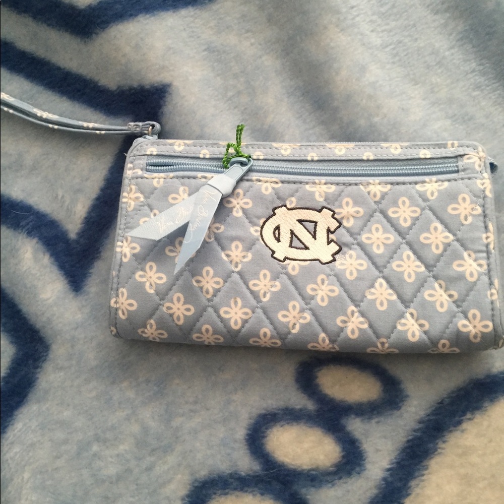 Vera Bradley UNC wristlet