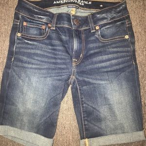 American Eagle Bermuda Shorts