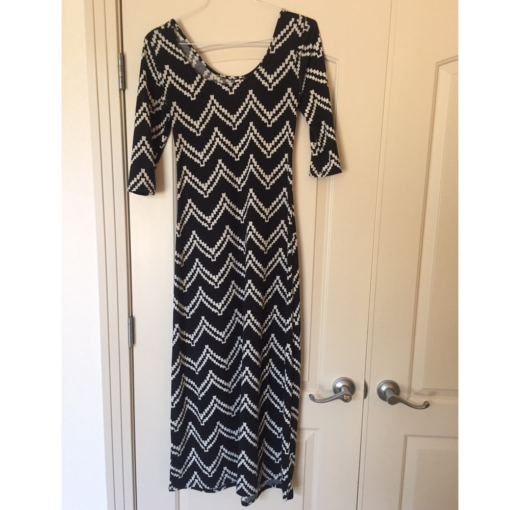 Xhilaration black and white aztec maxi dress