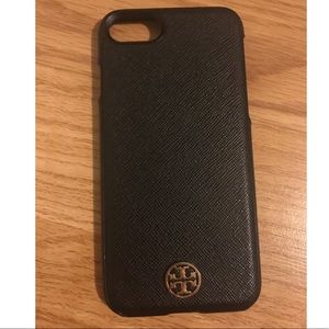Tory Burch iPhone 7 case