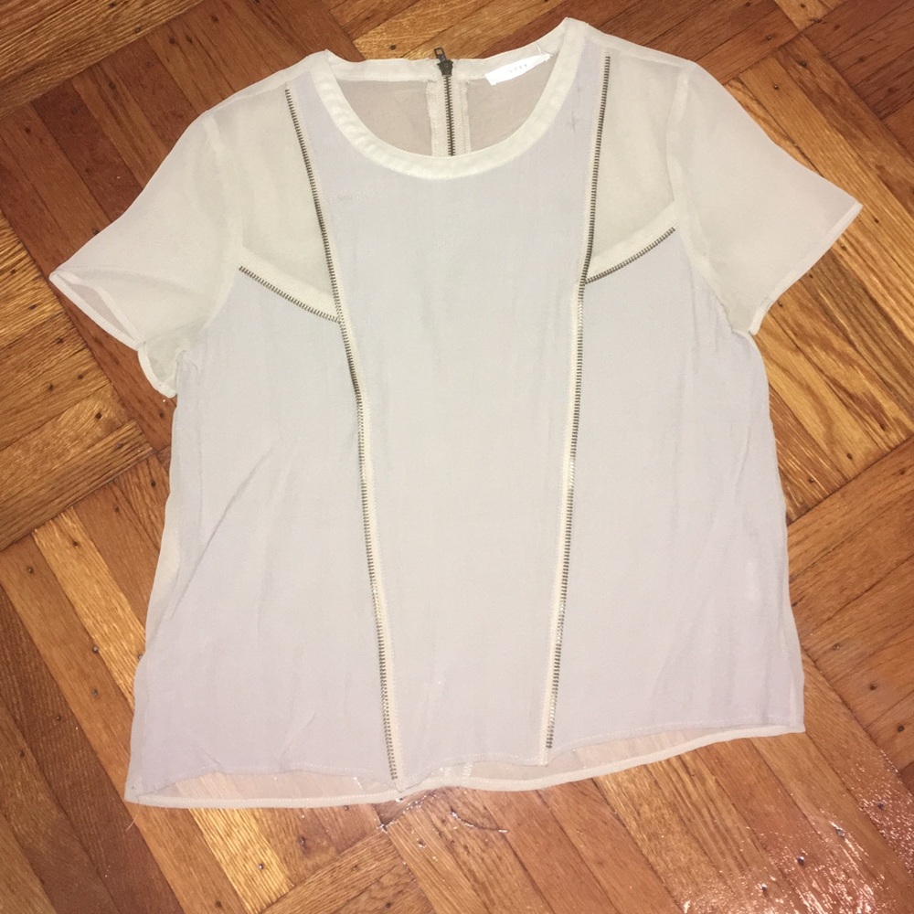 Short sleeve top