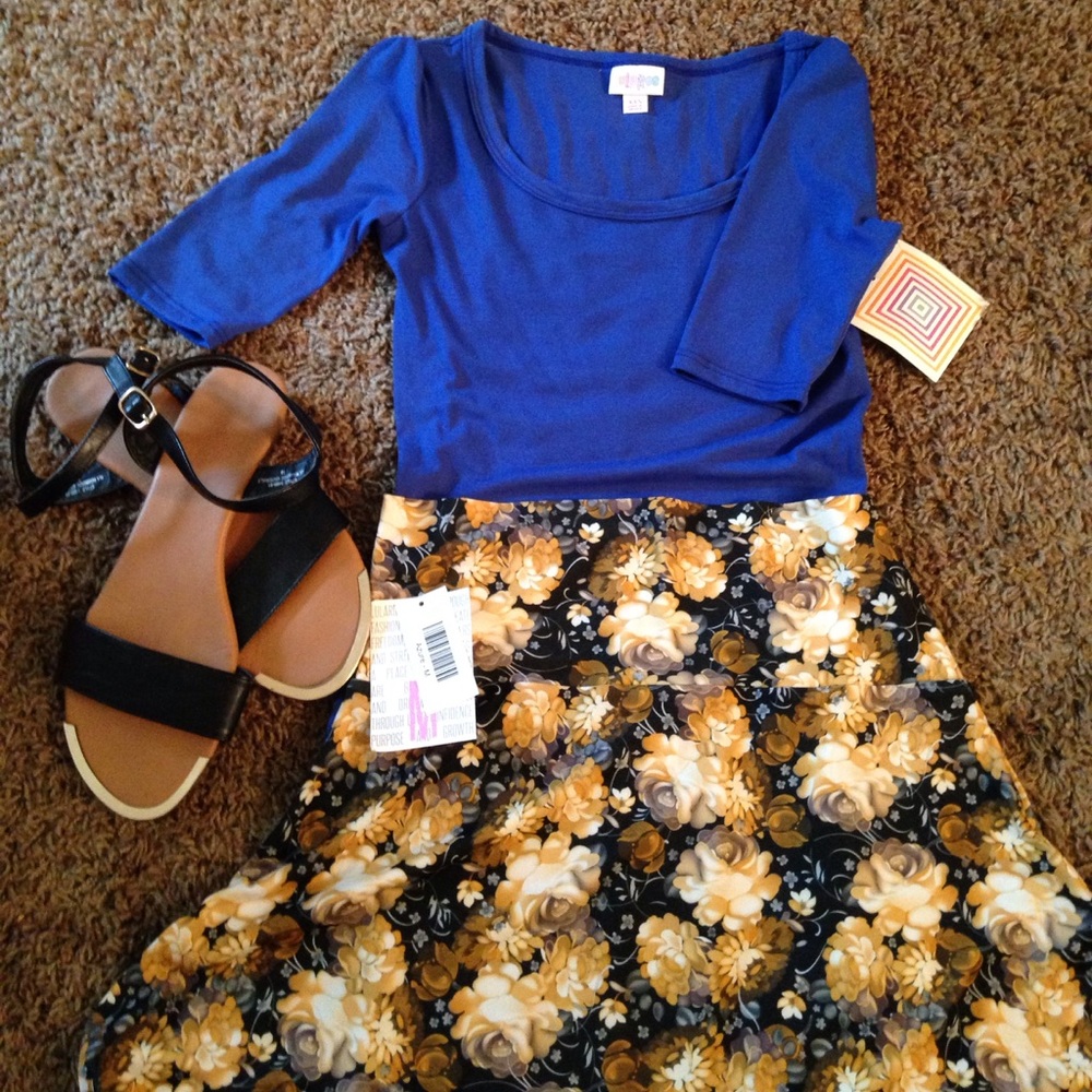 Lularoe Azure skirt